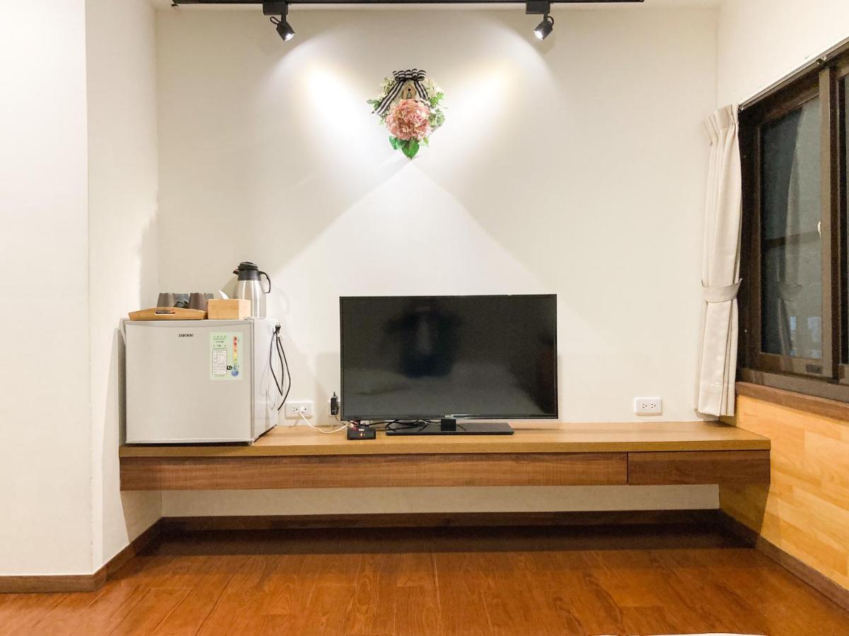 Park 66 Apartment Tainan Exterior photo