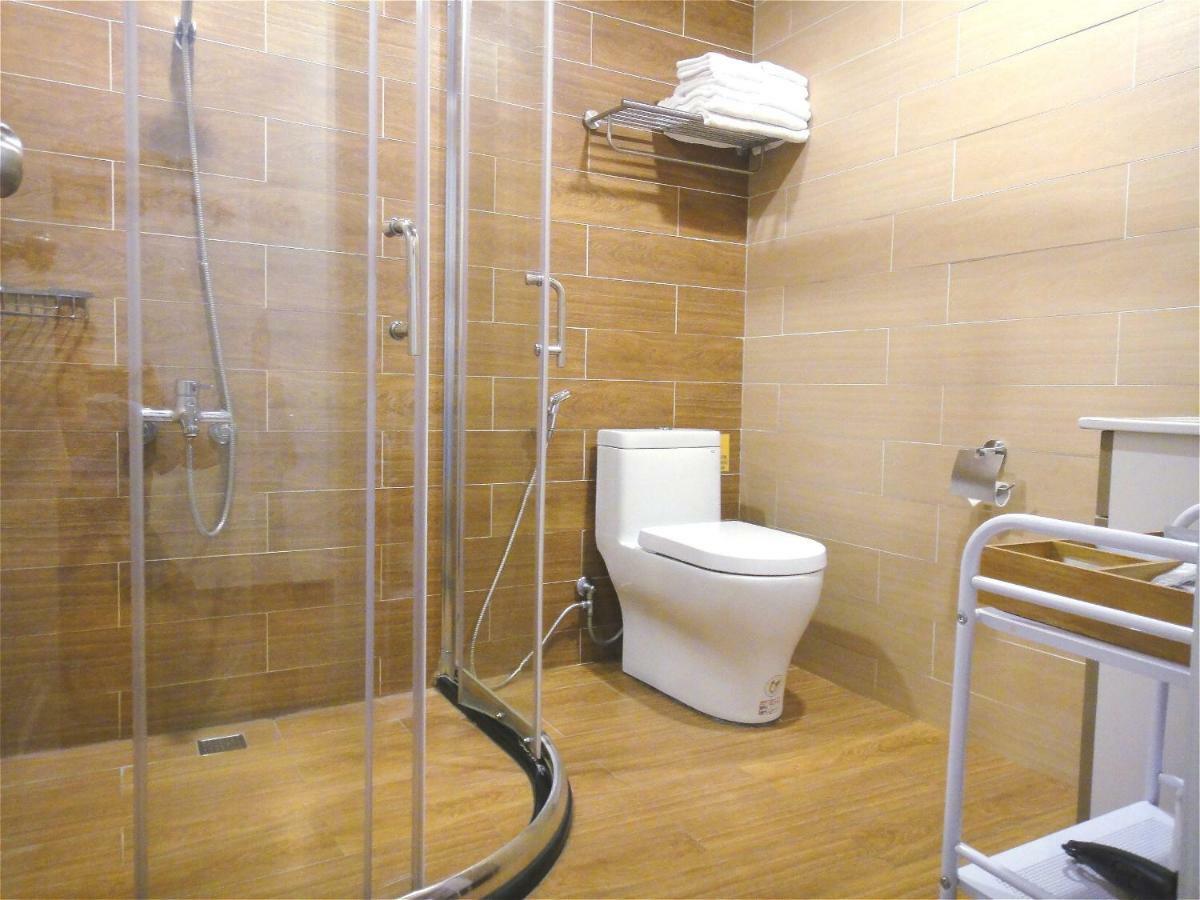 Park 66 Apartment Tainan Exterior photo