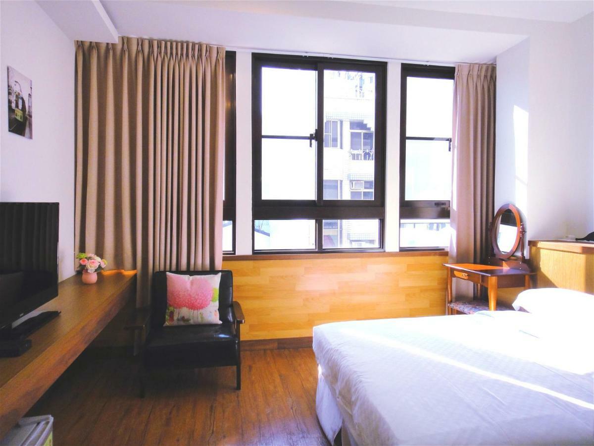 Park 66 Apartment Tainan Exterior photo